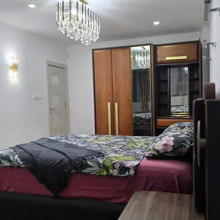 Ester Apartment Burgas